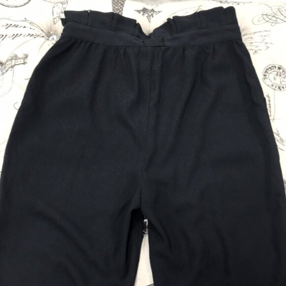 Cupcakes And Cashmere Paperbag Pants - Picture 10 of 13